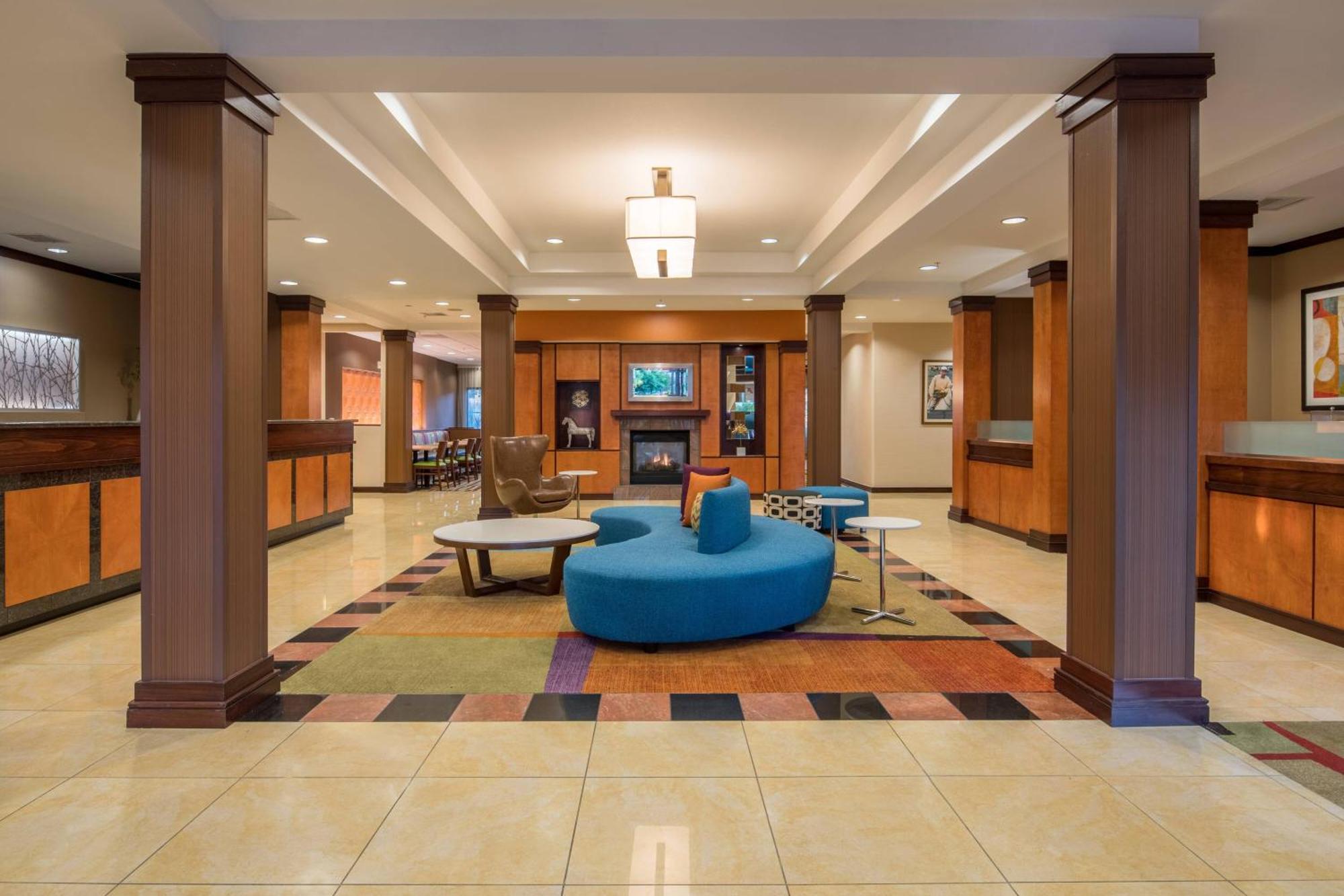 Hotel Fairfield & By Marriott North Portland