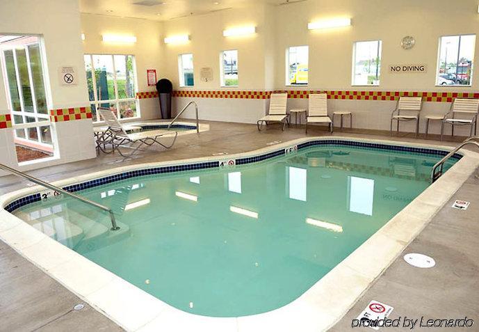 Hotel Fairfield & By Marriott North 3*